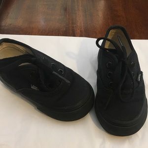 Black toddler vans - size 5